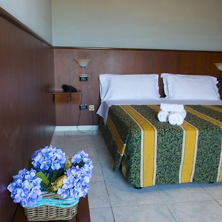 Hotel Dei Pini Porto Empedocle Luaran gambar